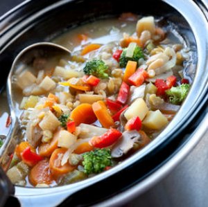 Slow Cooker Chicken Vegetable Soup Recipe