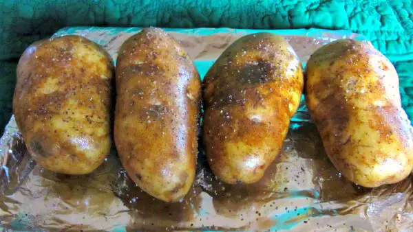 Potato, potatoes, baked potato recipe, baked potatoes recipe, twice baked potato, twice baked potatoes, recipe, how to bake potatoes, potatos 