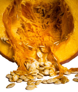Carving a pumpkin, how to clean your pumpkin seeds
