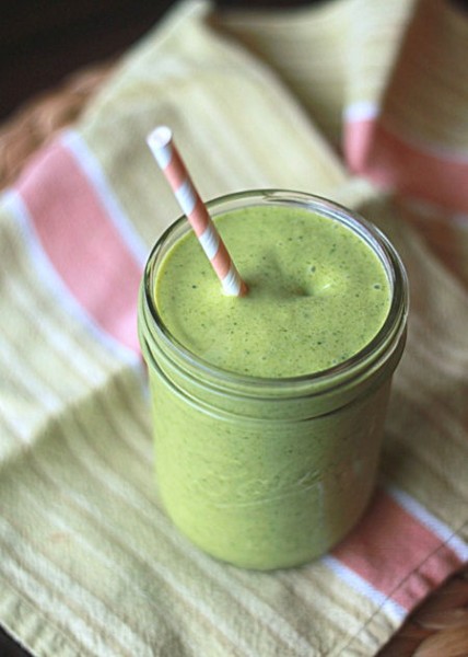 Shamrock Shake Smoothy, St. Patrick's Day shake, green smoothy