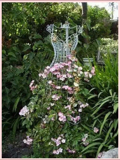 Garden decor, container gardening, recycled garden decorations